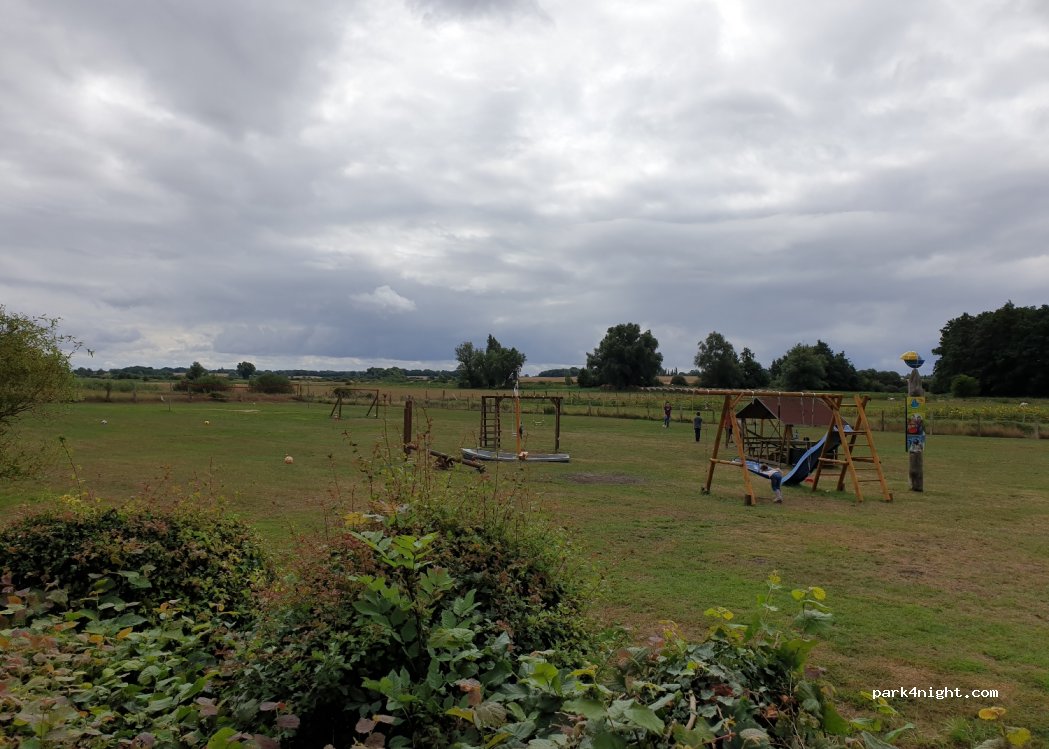 Naturcamp 'Zu den zwei Birken' — foto