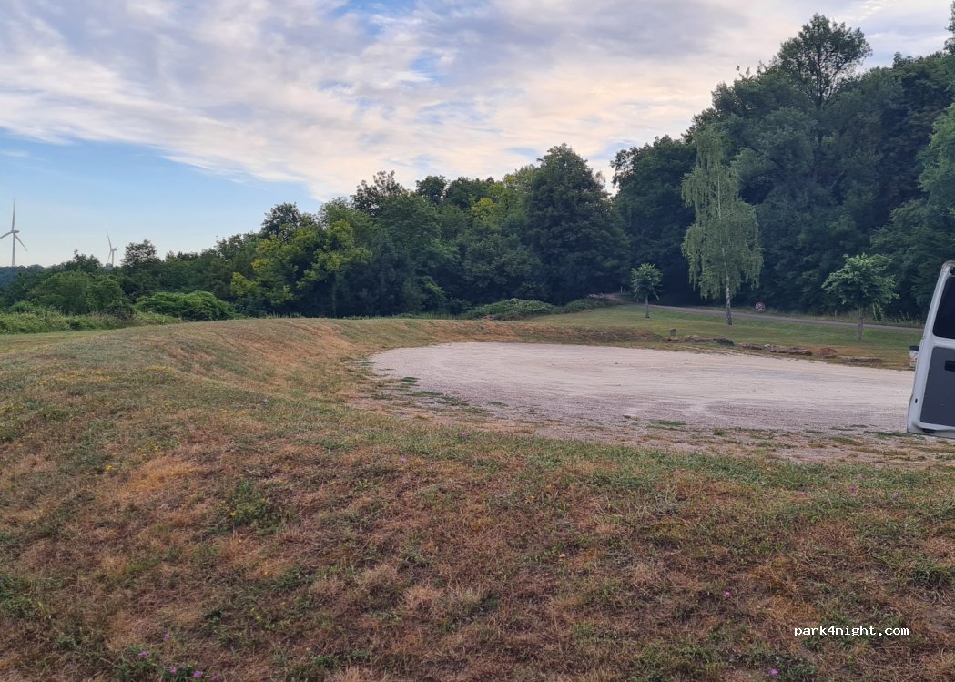 (51120) Villenauxe-la-Grande - D52 — foto 2