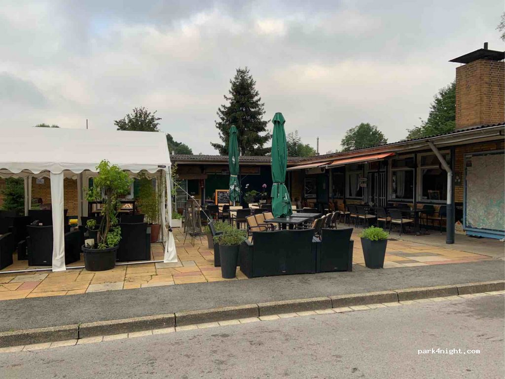 Camping officiel Knaus à Essen-Werden — foto