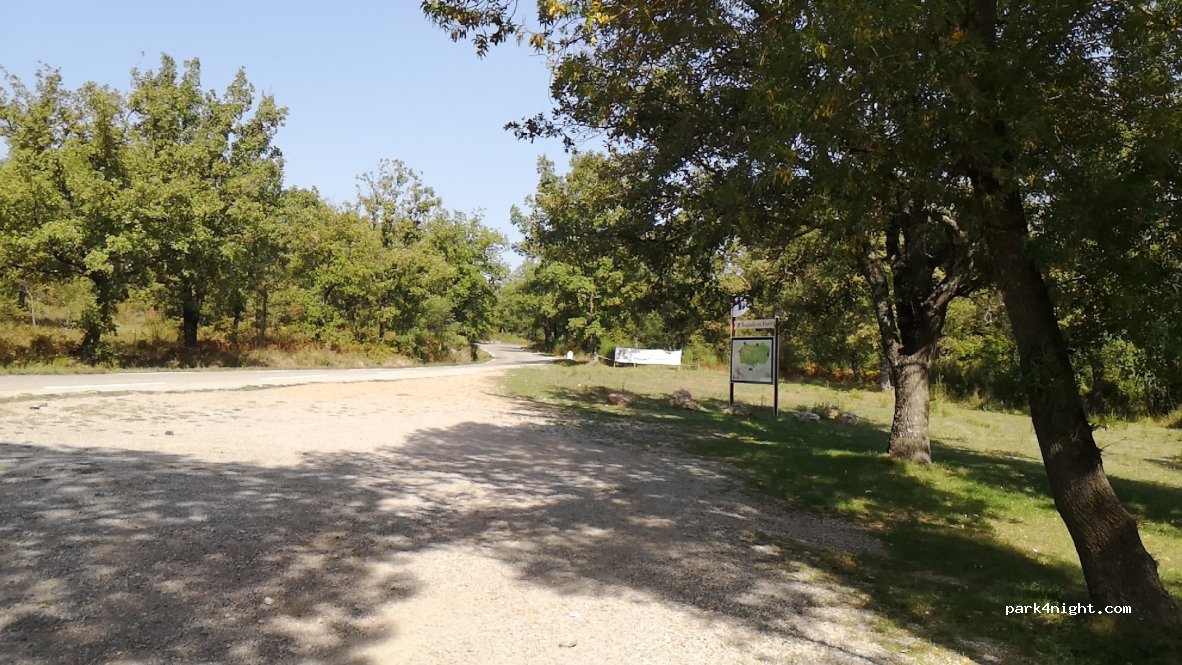 (83600) Bagnols-en-Forêt - Route du Muy — foto