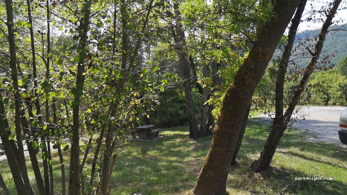 (83600) Bagnols-en-Forêt - Route du Muy — foto 3