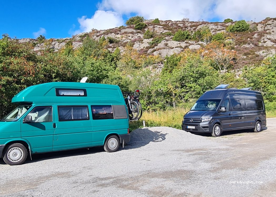 (471 90) Kyrkesund - 1 Färjevägen — foto 2