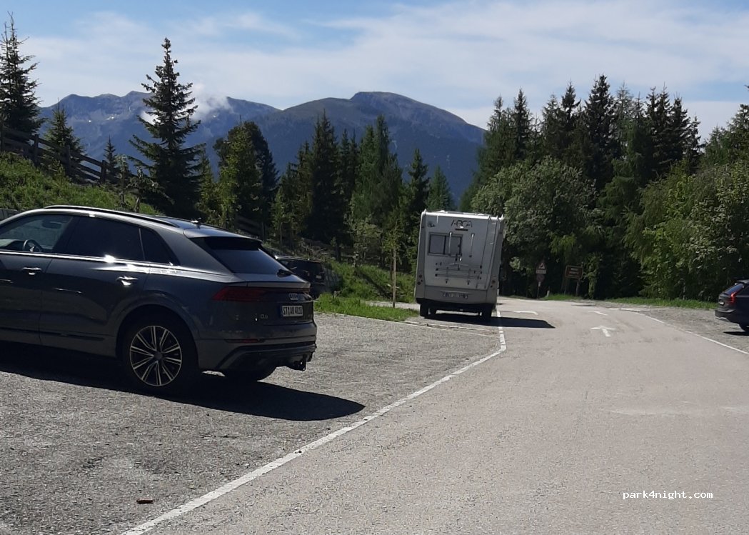 (39040) Luson - Via Berg — foto