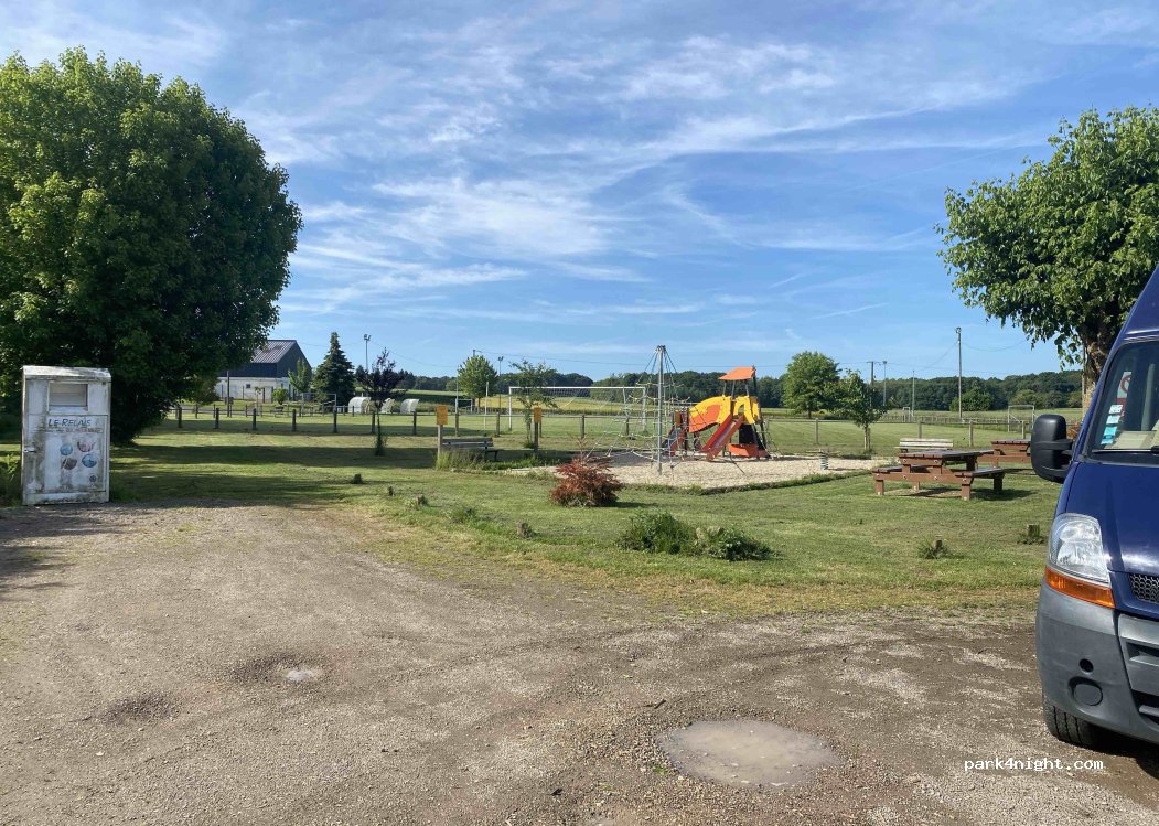 (89140) Saint-Sérotin - 11 Rue des Trois Marchais — foto 5