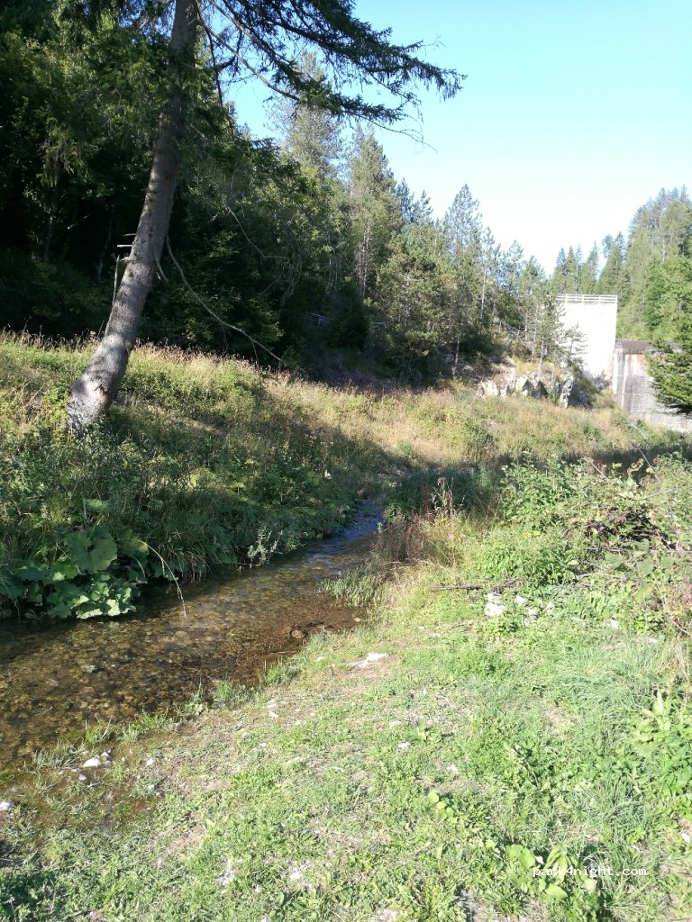 () Zaovine - Unnamed Road — foto
