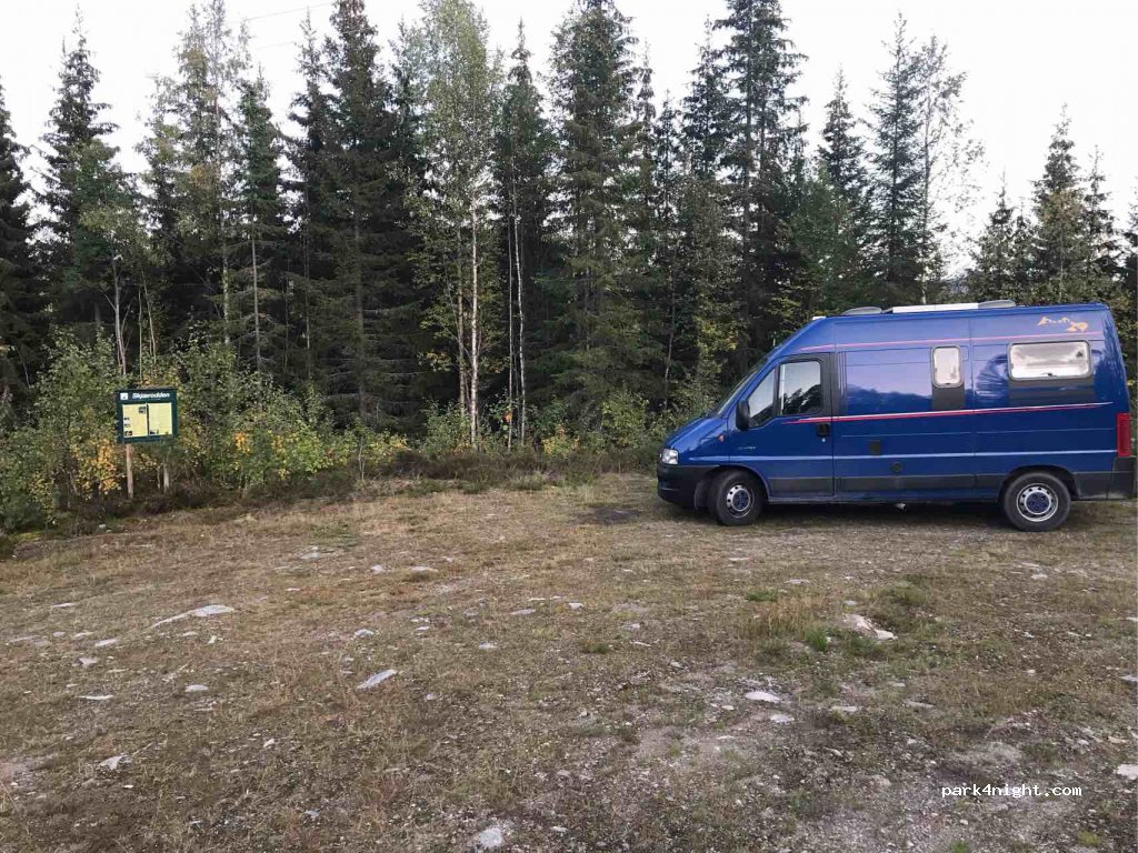 (2450)  - Primær Fylkesveg 215 — foto 2