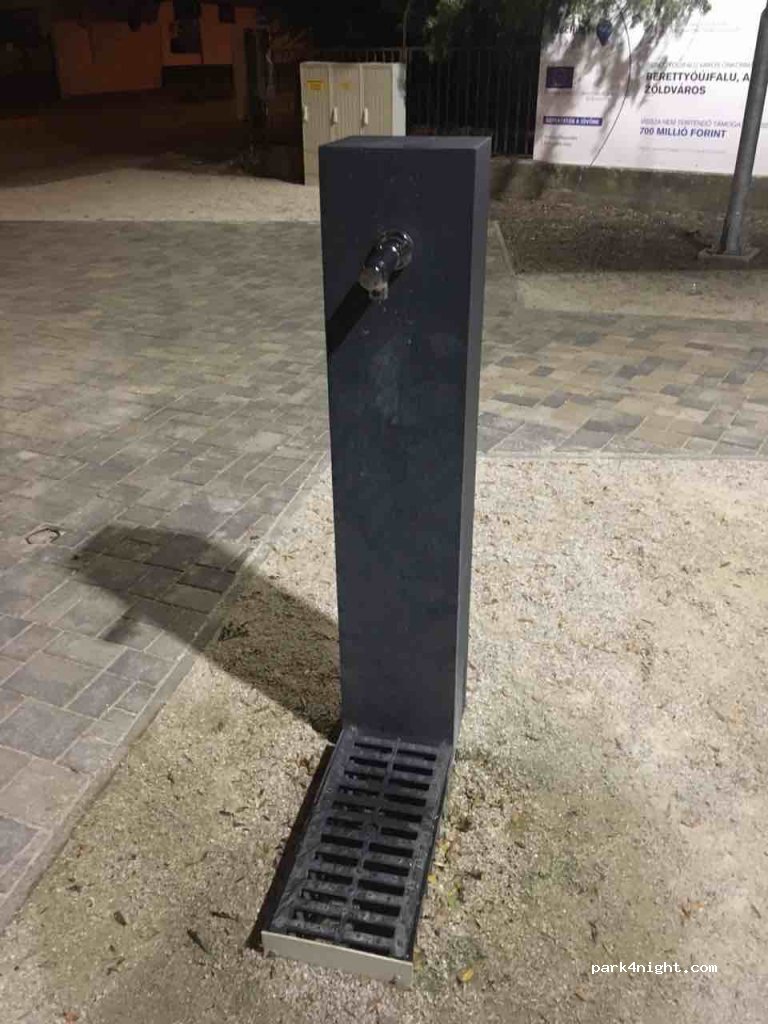 (4100) Berettyóújfalu - 9 Népliget utca — foto 2