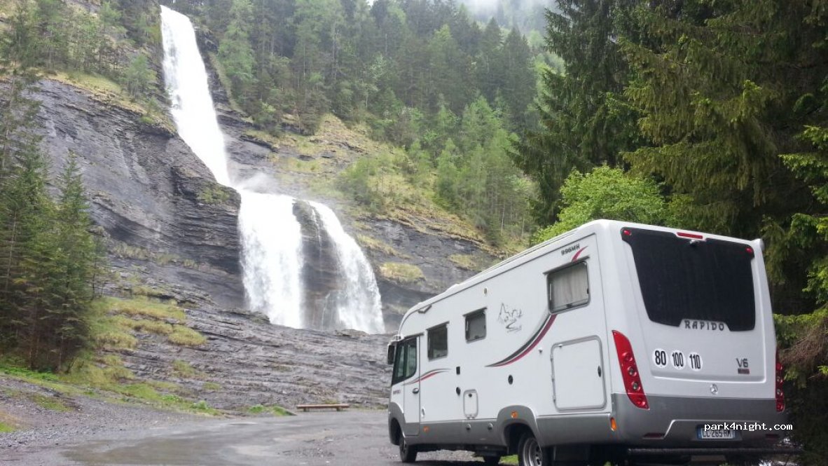 (74740) Sixt-Fer-à-Cheval - Route du Lignon — foto
