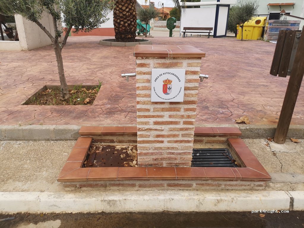 (45654) San Bartolomé de las Abiertas - 3 Calle Escuelas — foto