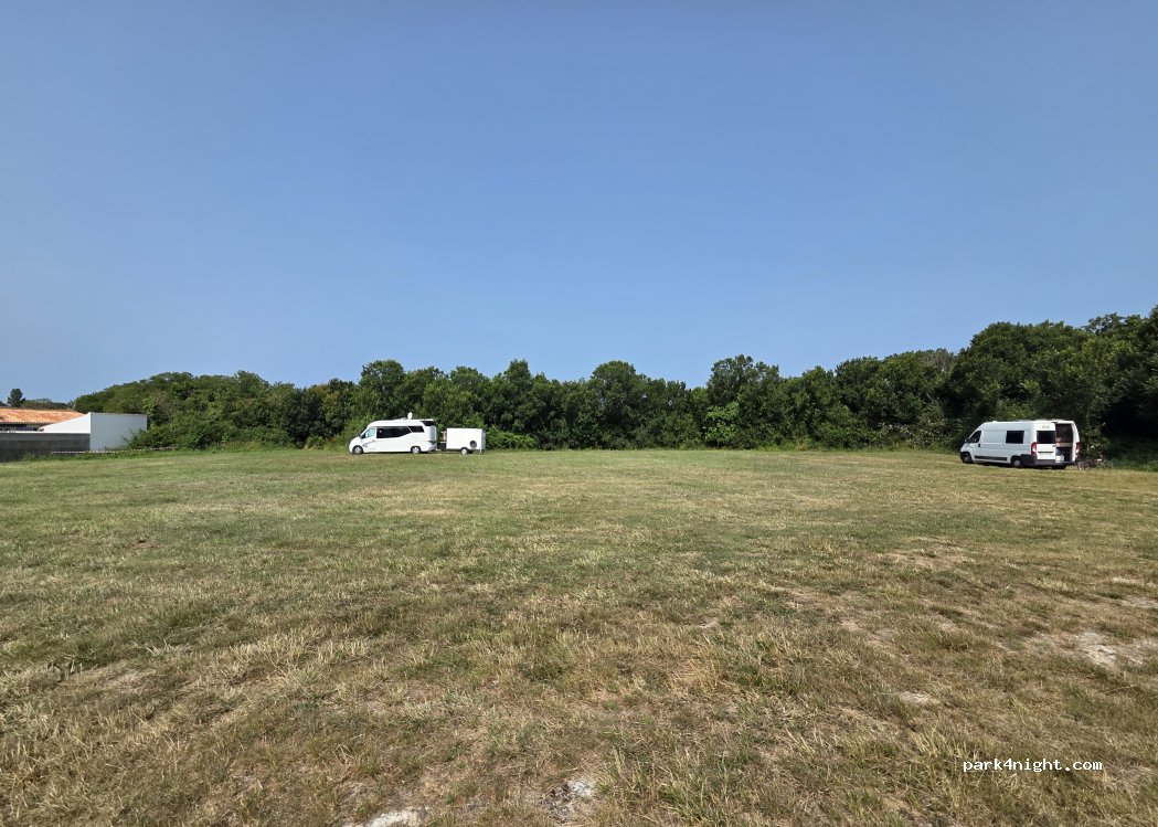 (17190) Saint-Georges-d'Oléron - 148 Rue de Verdun — foto 4