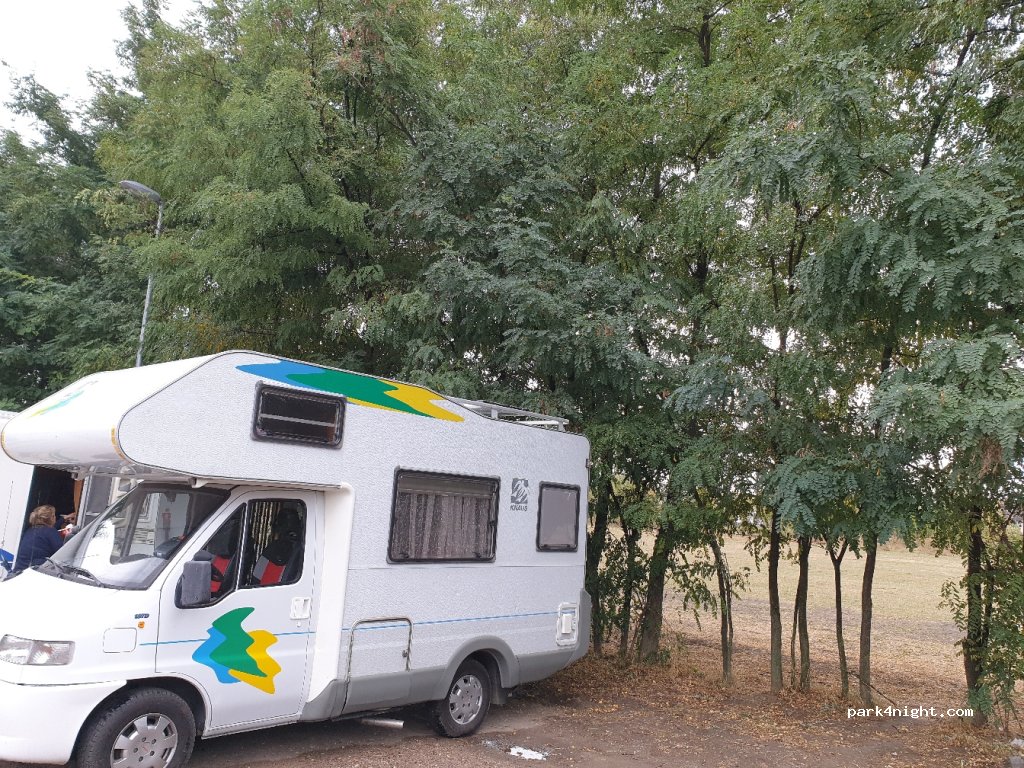 (727325) Suceava - Aleea Cetății — foto 3