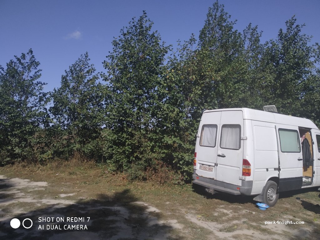 ()  - Unnamed Road — foto