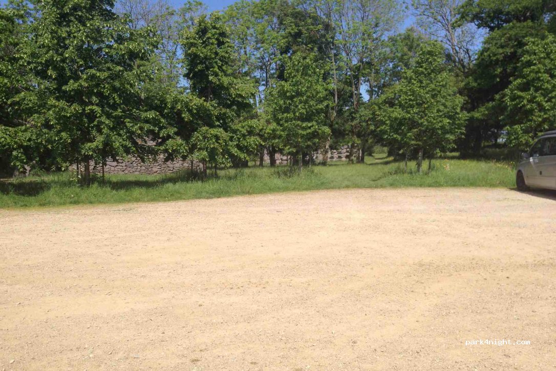 (63230) Chapdes-Beaufort - Unnamed Road — foto