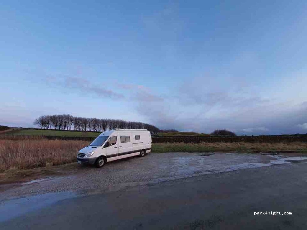 (S32 5QT)  - Sir William Hill Road — foto