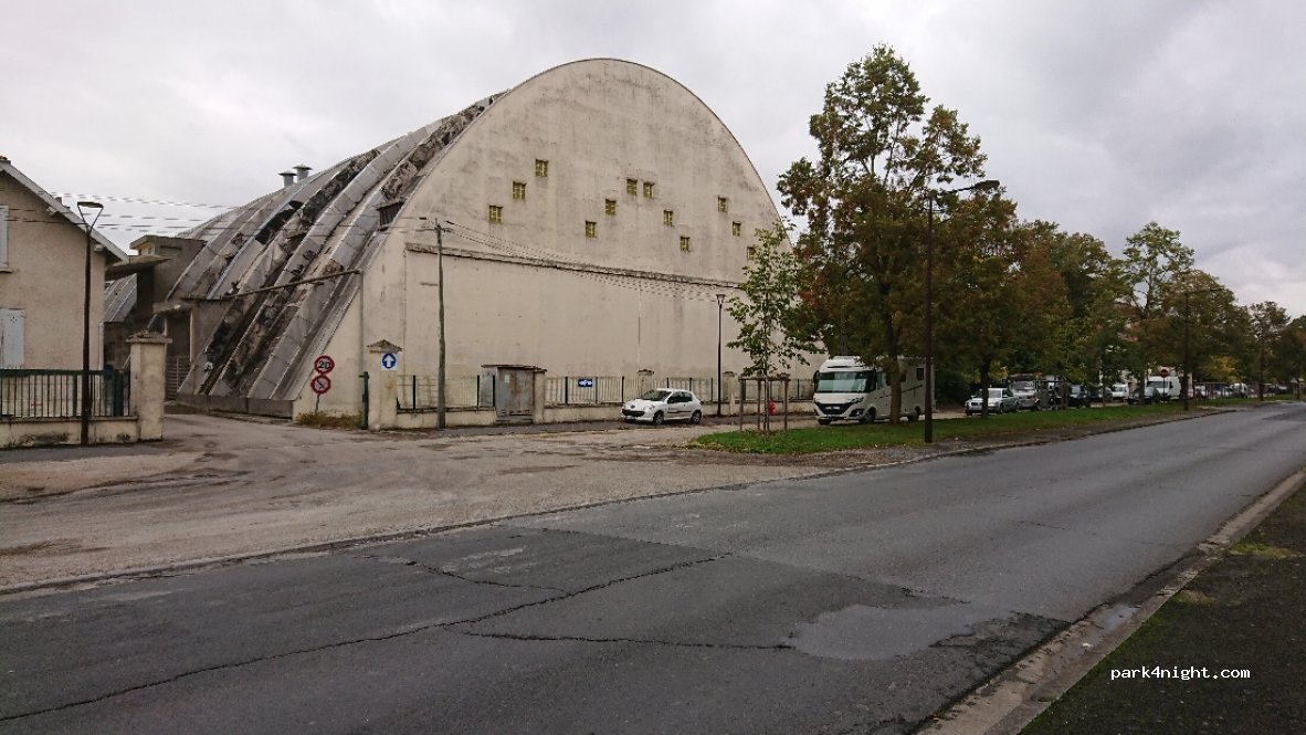 (51000) Châlons-en-Champagne - 1 Allée de Forêts — foto 3
