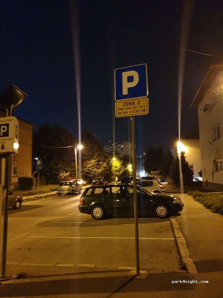 (75000) Tuzla - 8 Fra Grge Martića — foto