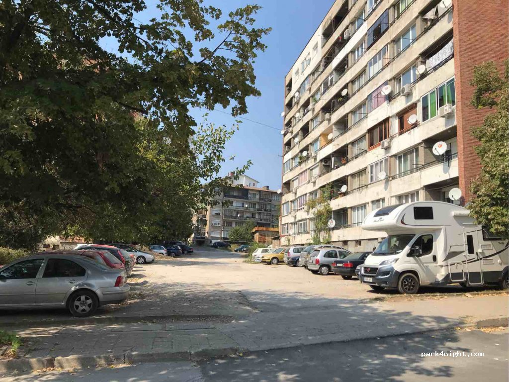 (5000) Veliko Tarnovo - 24А ulitsa — foto