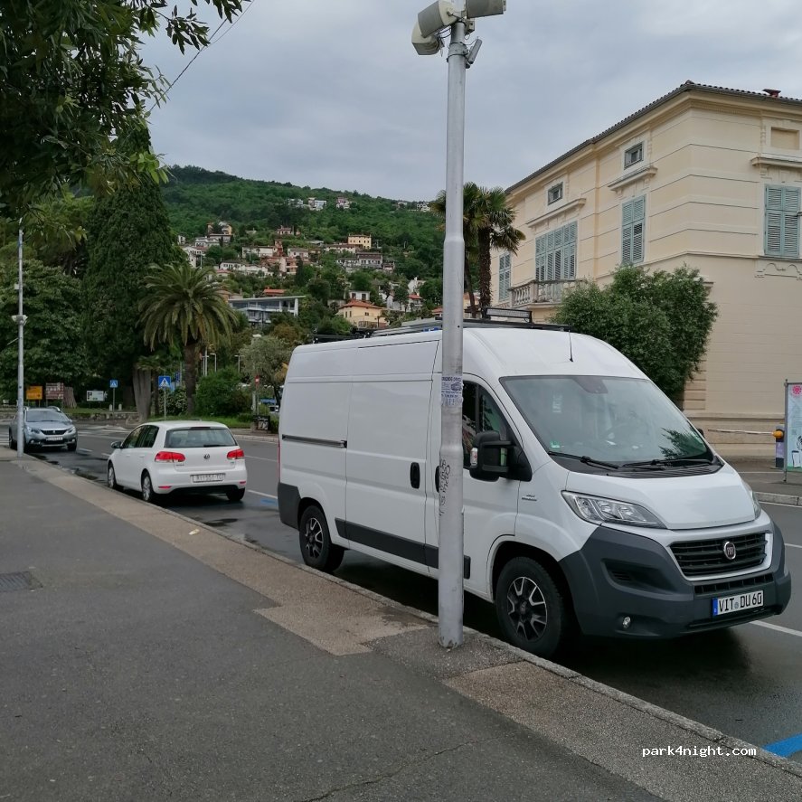 (51410) Opatija - 142 Ulica Maršala Tita — foto