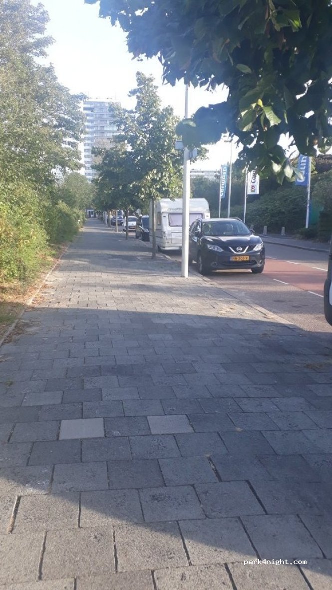 (2566 AJ) Den Haag - De Savornin Lohmanlaan — foto