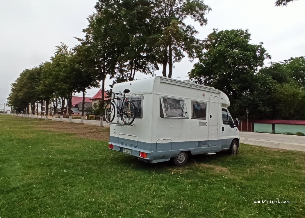 () Marginea - DN2E — foto 3