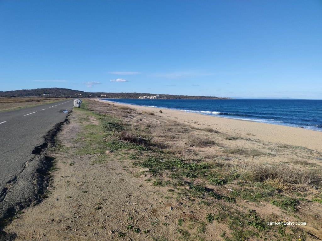 (8130) Sozopol - Unnamed Road — foto