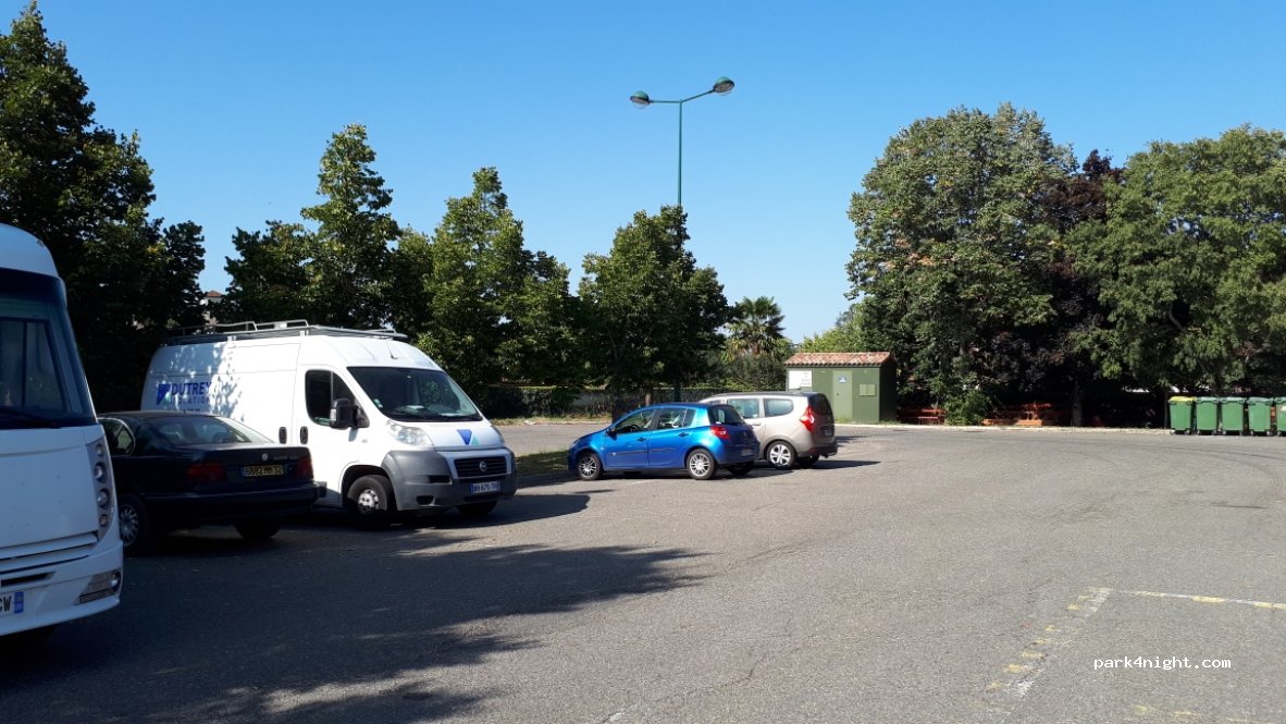 (32190) Saint-Jean-Poutge - 150 Route de Bayonne — foto 2
