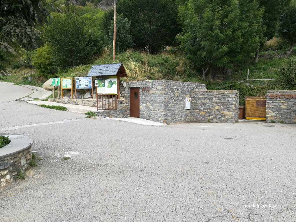 (25527) Durro - 7 Carretera Barruera,ag. Durro — foto