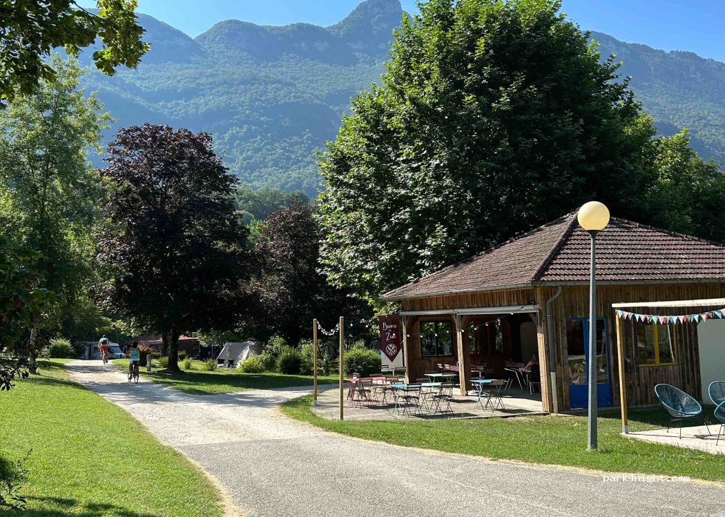 Lake Chevelu campsite — foto 3