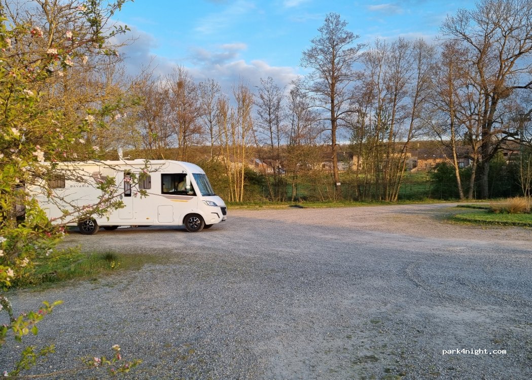 (5580) Rochefort - 8 Rue du Château — foto 2