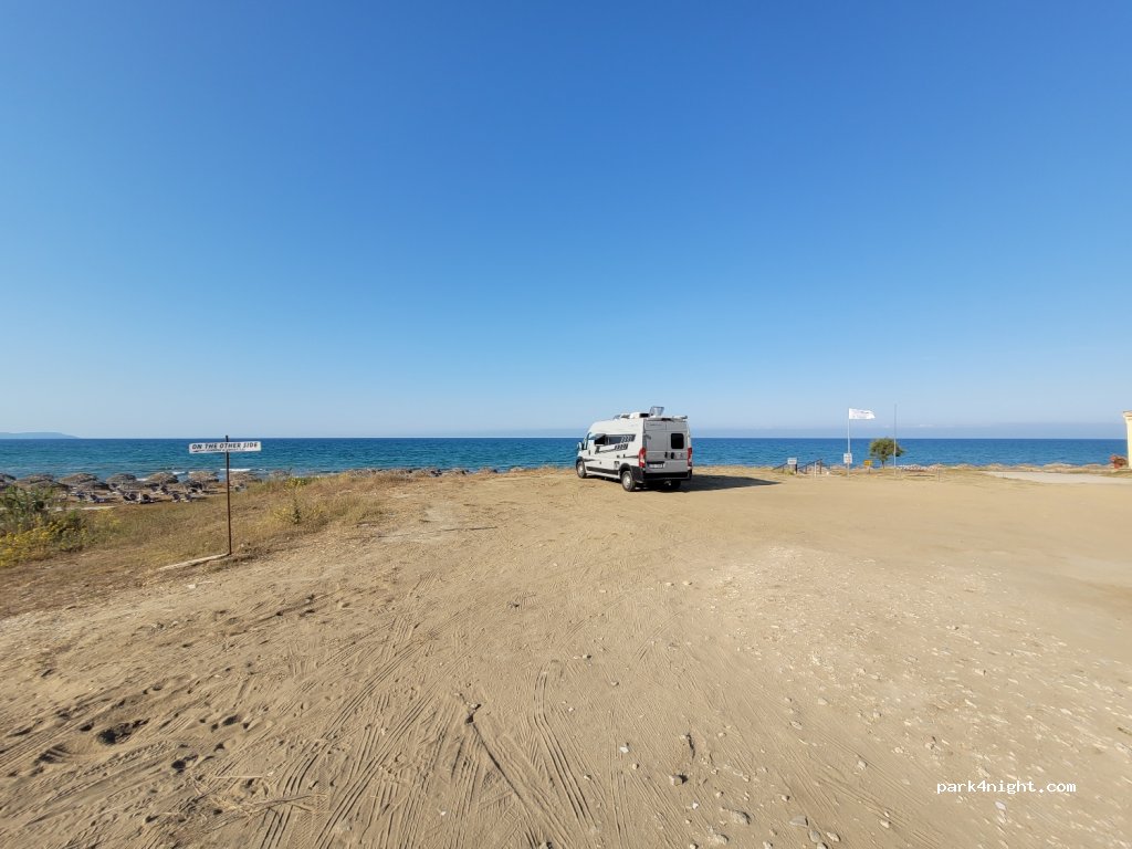 (490 80) Gardenos - Unnamed Road — foto 2
