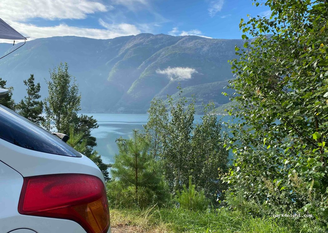 (5734) Vallavik - Primær Fylkesveg 572 — foto 3