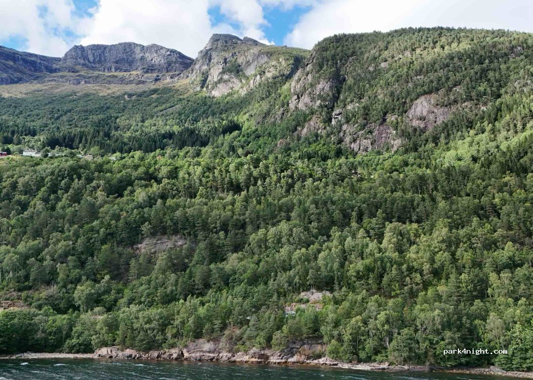 (5734) Vallavik - Primær Fylkesveg 572 — foto 4