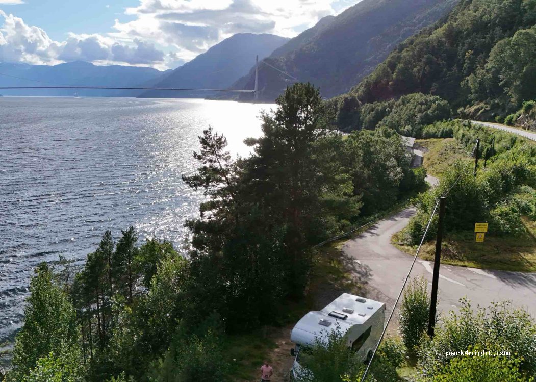 (5734) Vallavik - Primær Fylkesveg 572 — foto 5