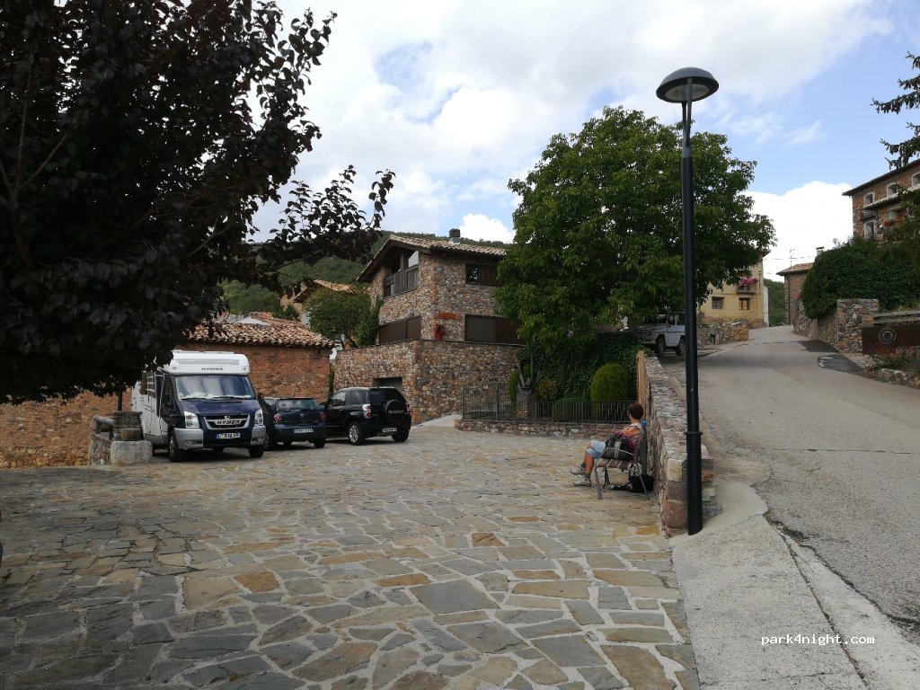 (22486) Bonansa - 1 Calle Baja — foto