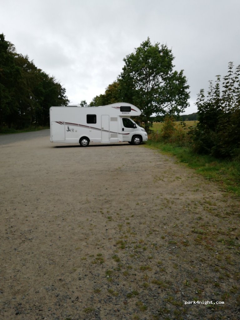 (277 37) Kivik - Unnamed Road — foto