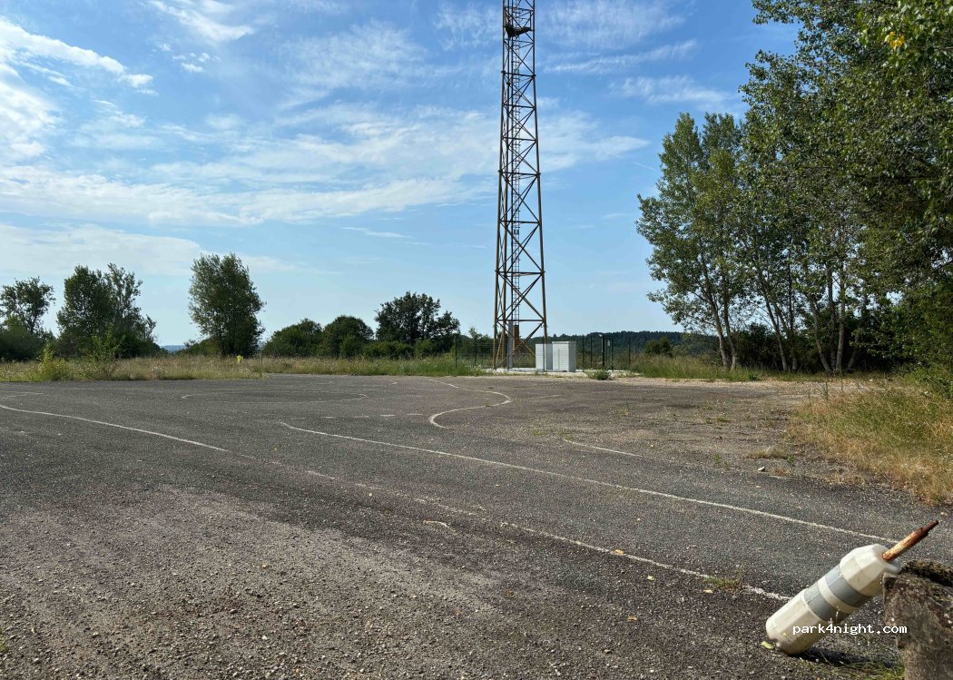 (46090) Saint-Pierre-Lafeuille - Mastat — foto