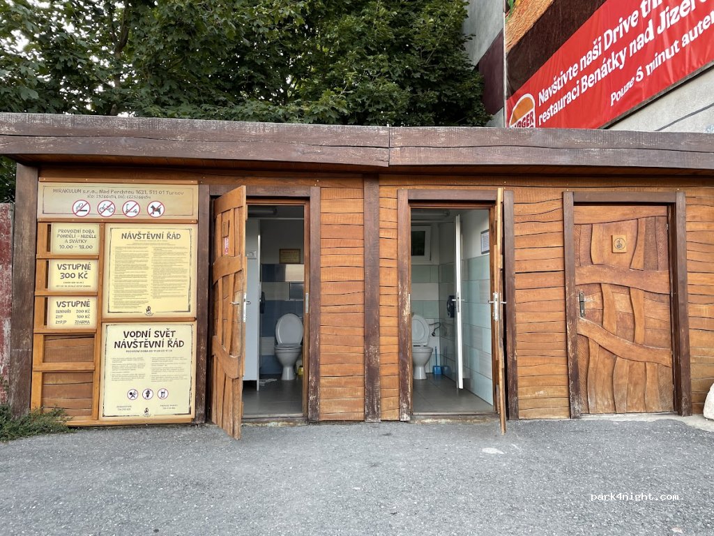 (289 23) Milovice - Topolová — foto 3