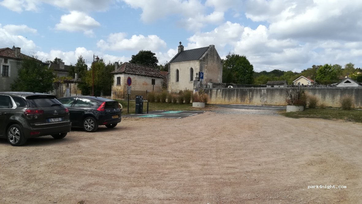 (24530) Villars - 18 Le Bourg — foto 2