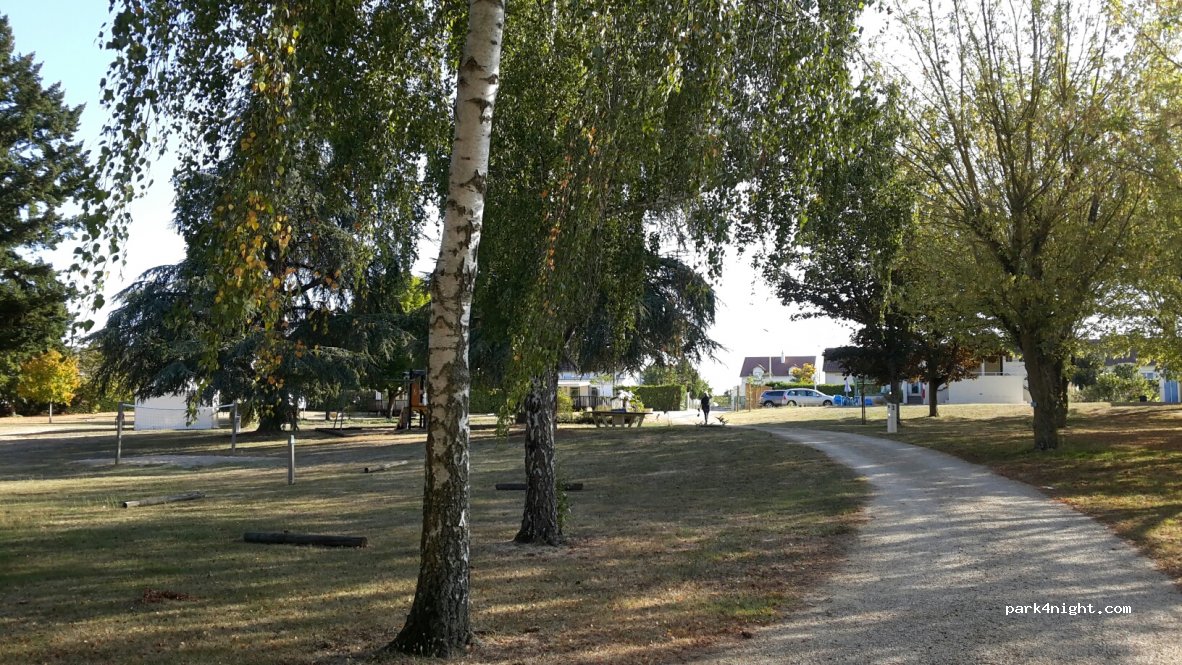 Camping Les Ormes — foto 2