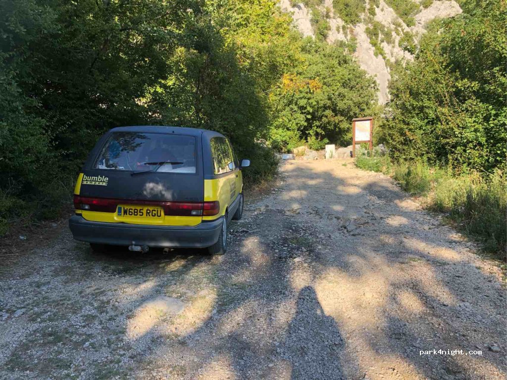 (21255) Zadvarje - Ulica Kraljevac — foto 2