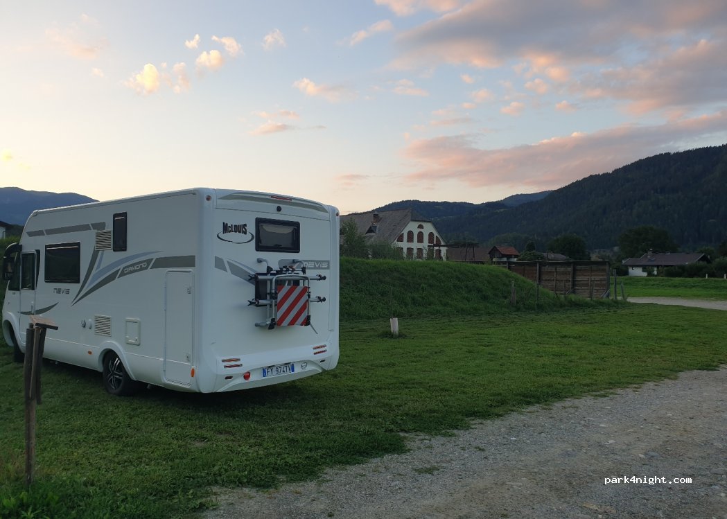 (9360) Friesach - 9360 Sankt Veiter Straße — foto 2