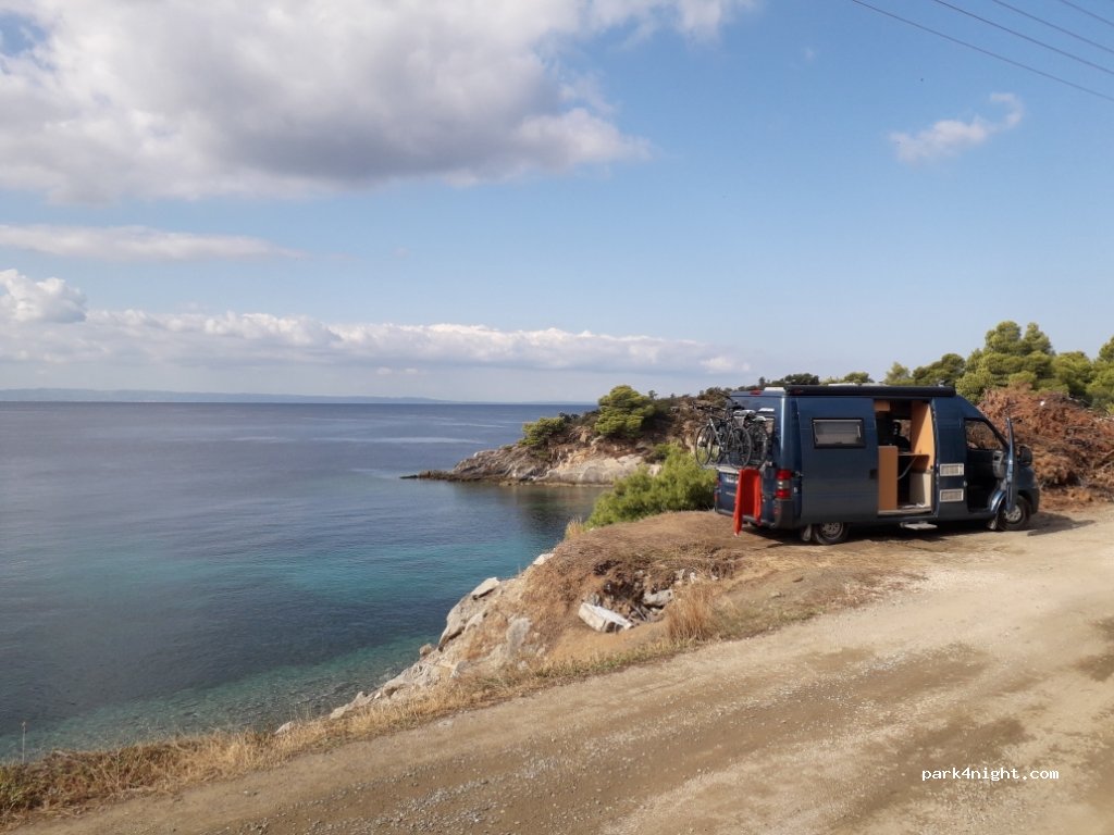 (630 88)  - Eparchiaki Odos Nikitis-Sartis — foto
