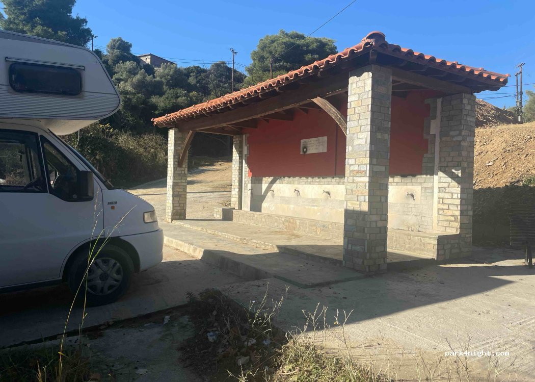 (630 88) Νικήτη - Eparchiaki Odos Poligirou-Agiou Nikolaou — foto 5