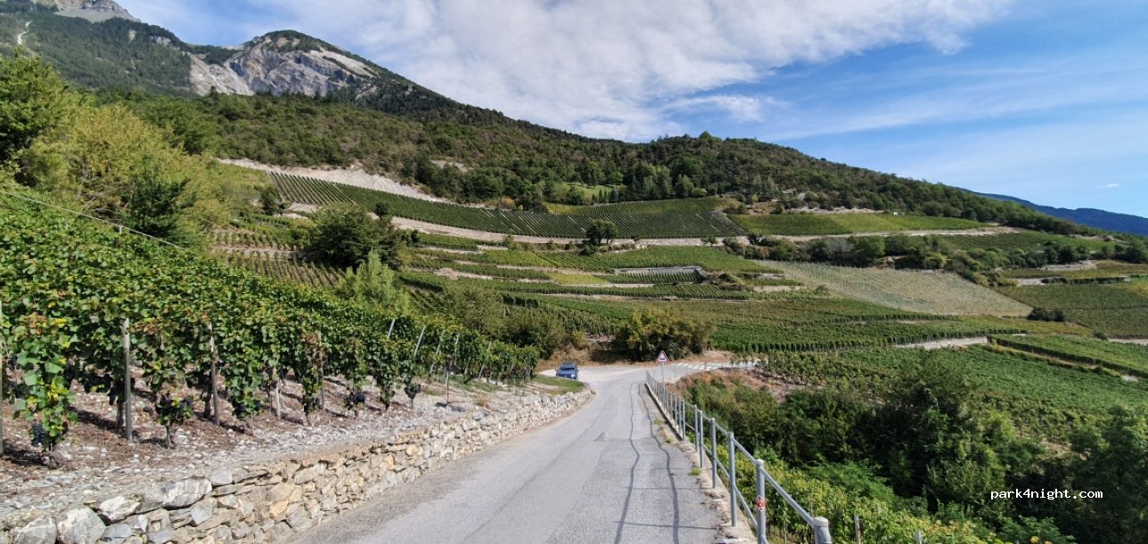 (3953) Varen - Unnamed Road — foto 2
