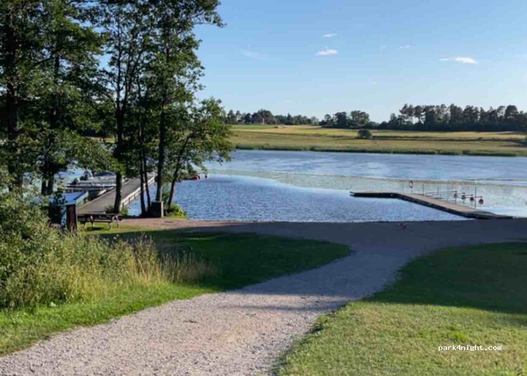 (755 91) Uppsala - 115 Hammarskog Hasselbacken — foto 3