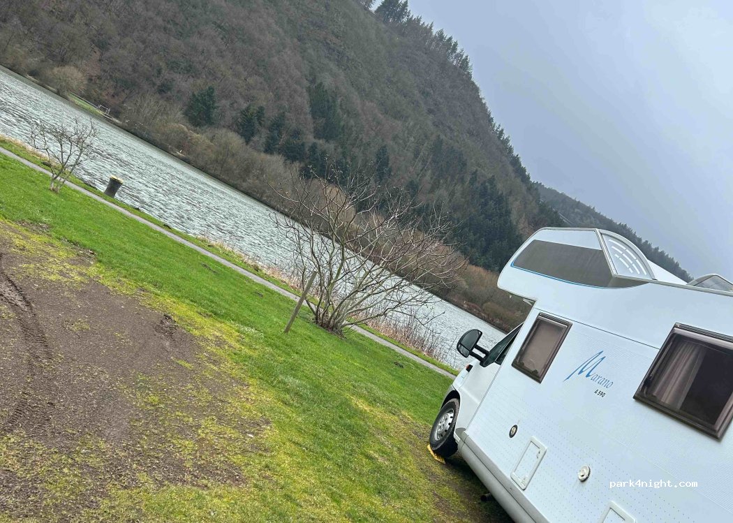 Wohnmobilstellplatz Moselbeach Mehring — foto 4
