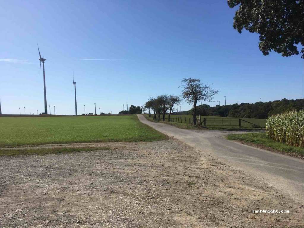 (33184) Altenbeken - Lammersbergweg — foto 2
