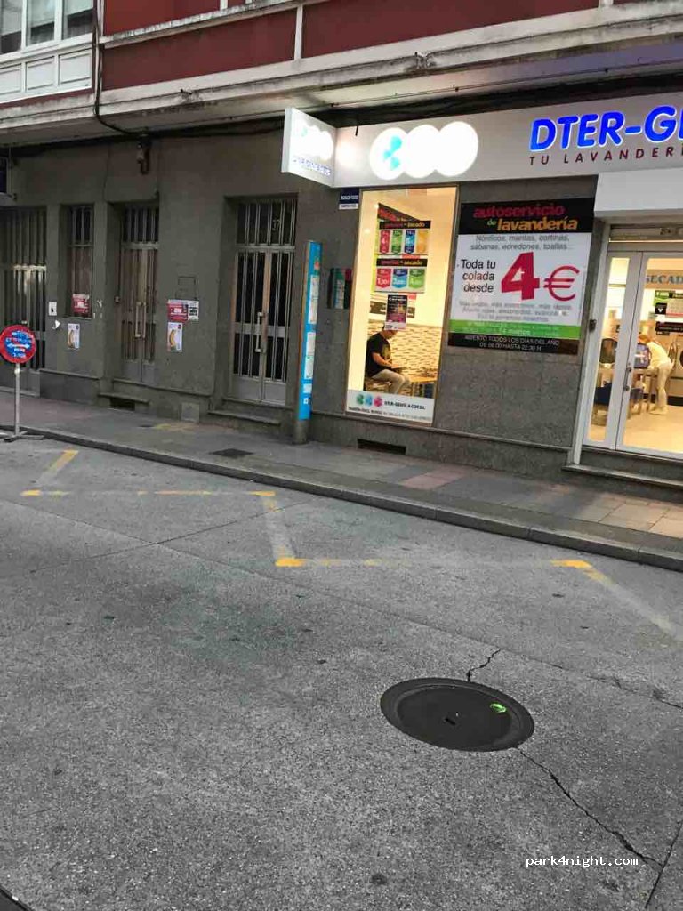 (15002) La Coruña - 39 Avenida Hércules — foto