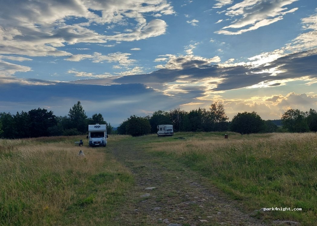 (400 02) Malečov - 2611 — foto 2