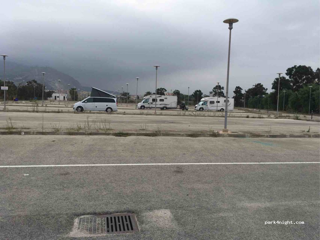 (91100) Trapani - 16 Via dei Grandi Eventi — foto